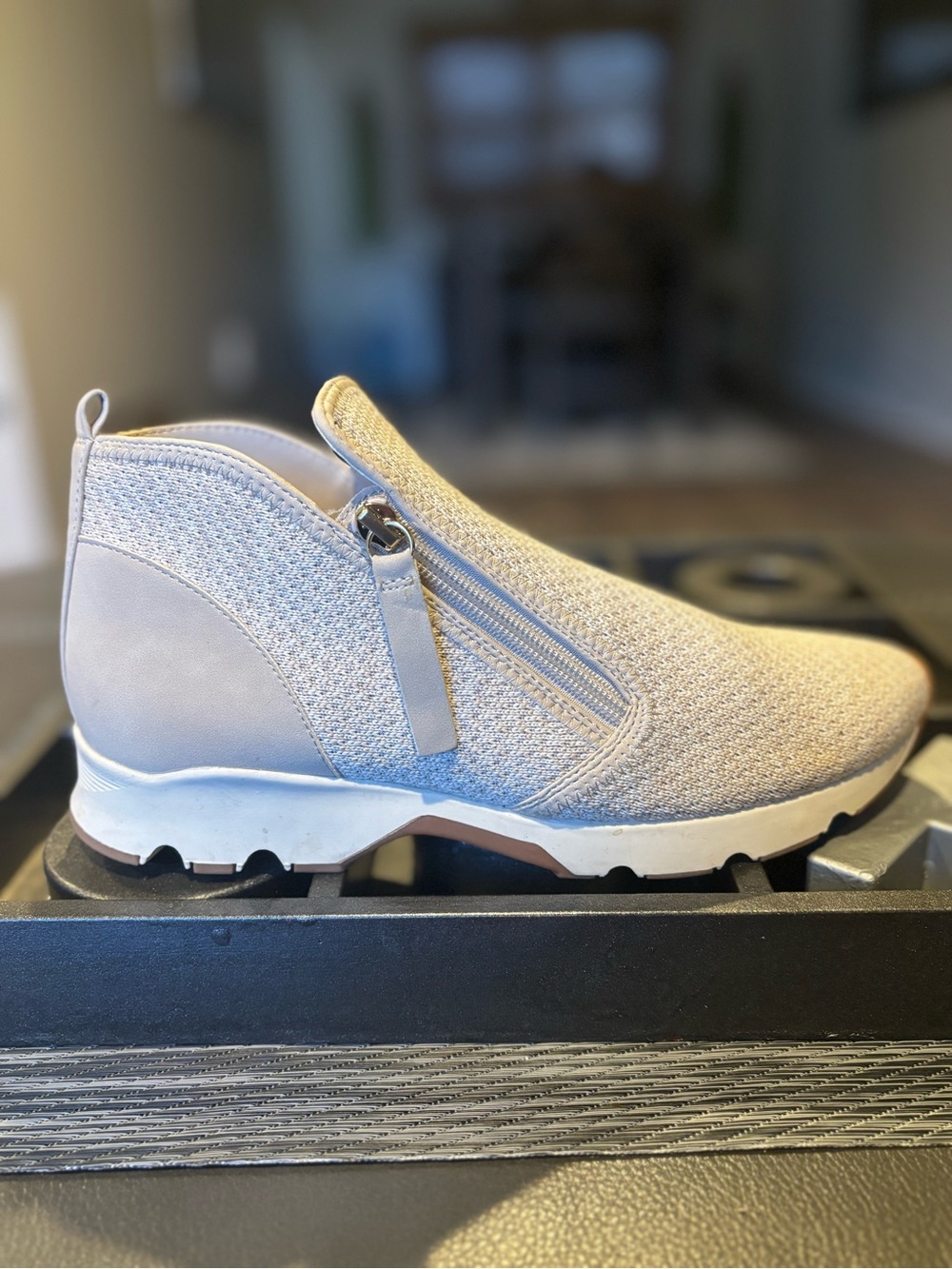 Women’s Slip-On Knit fashion sneaker